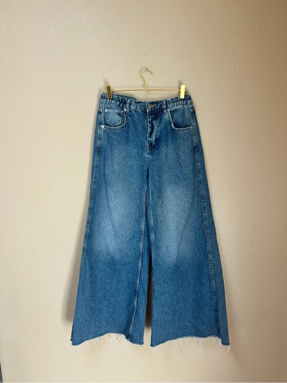 We The Free Cotton Wide Leg Raw Hem High Rise Denim Boho Jeans Size 28 - Picture 2 of 14